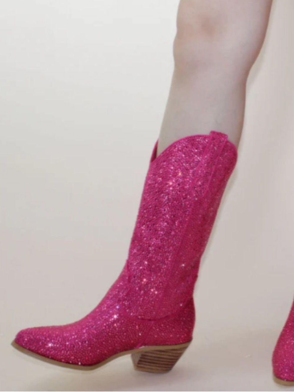 NWOB PIERRE DUMAS FUSCHIA SPARKLE COWBOY BOOTS SIZE 6.5